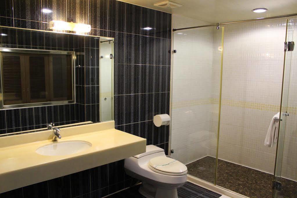 גאושיונג Kaja Hotel מראה חיצוני תמונה