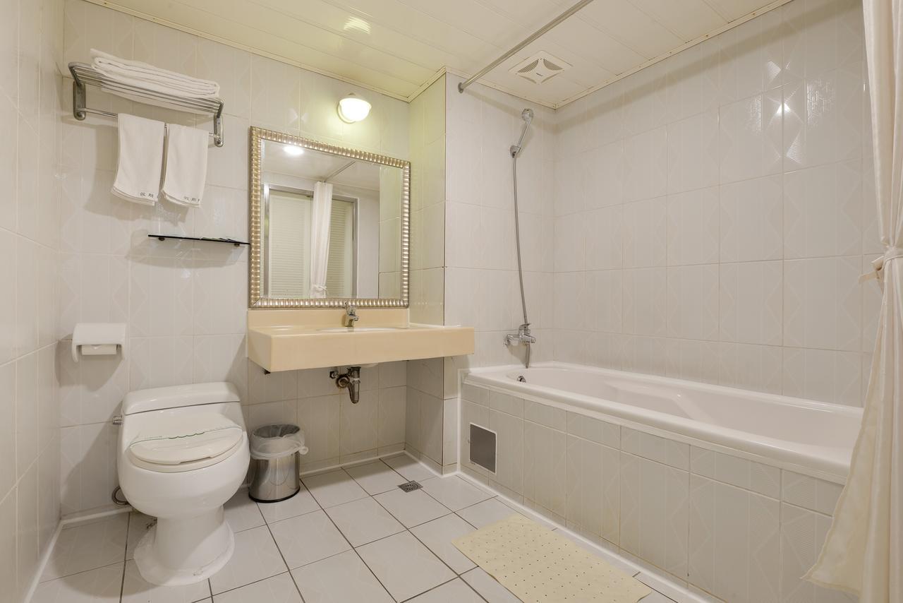 גאושיונג Kaja Hotel מראה חיצוני תמונה