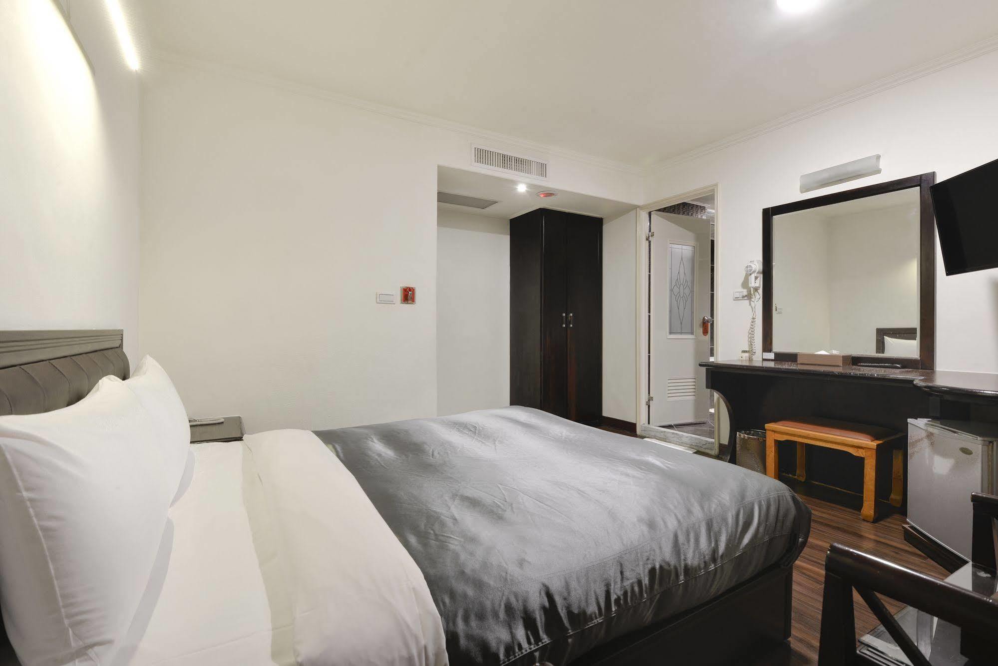 גאושיונג Kaja Hotel מראה חיצוני תמונה