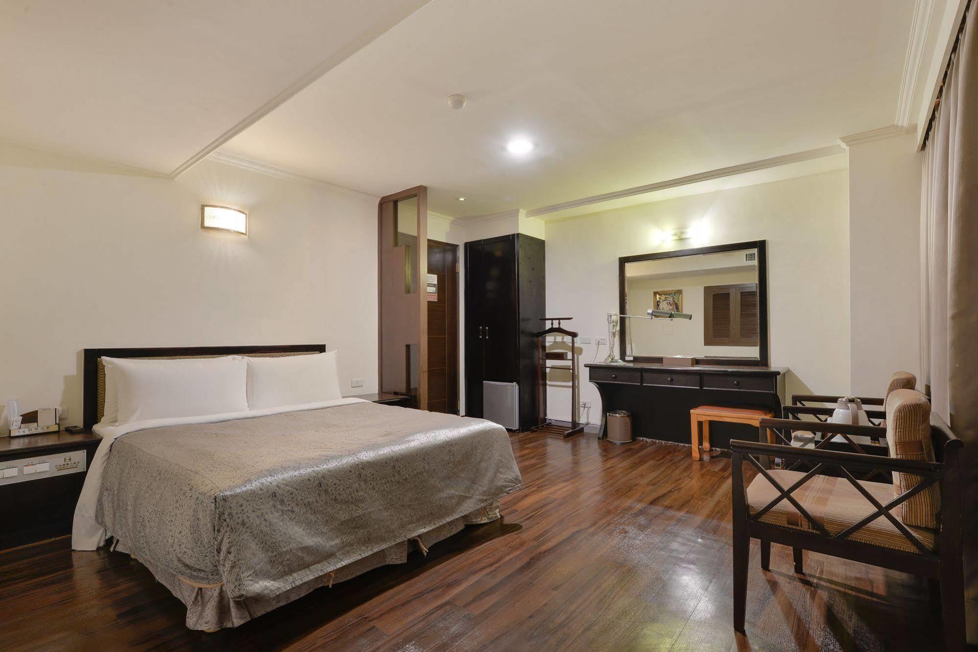 גאושיונג Kaja Hotel מראה חיצוני תמונה